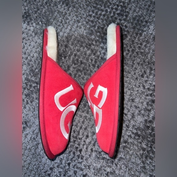 NWT UGG Scuff Logo Mens Slippers Suede Samba Red US 8 UK 7 EU 41 - Picture 8 of 10